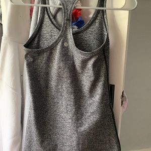 Speckled grey lululemon tanktop